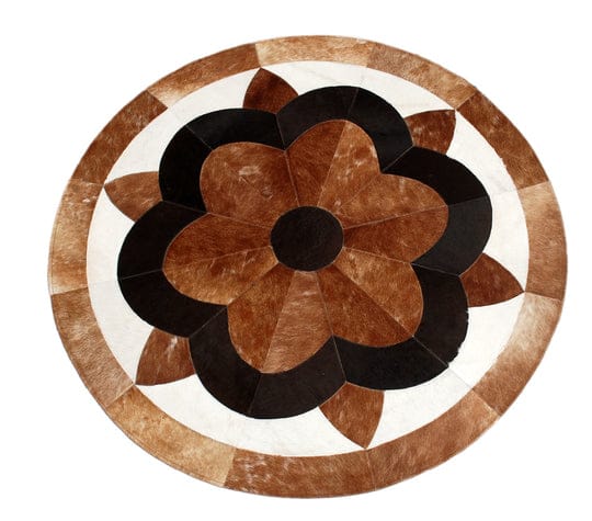 COWHIDE RUG WITH NATURAL HAIR ON ROUND D-06